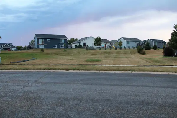 1327 Lone Stone Court Se, Chatfield, MN 55923