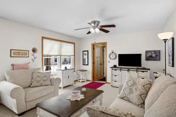 114 Carmel Avenue W #15, West Saint Paul, MN 55118