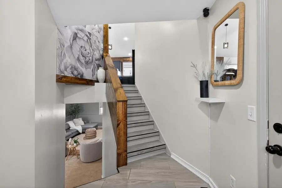 212 Keystone Drive Ne, Pine Island, MN 55963 - #2