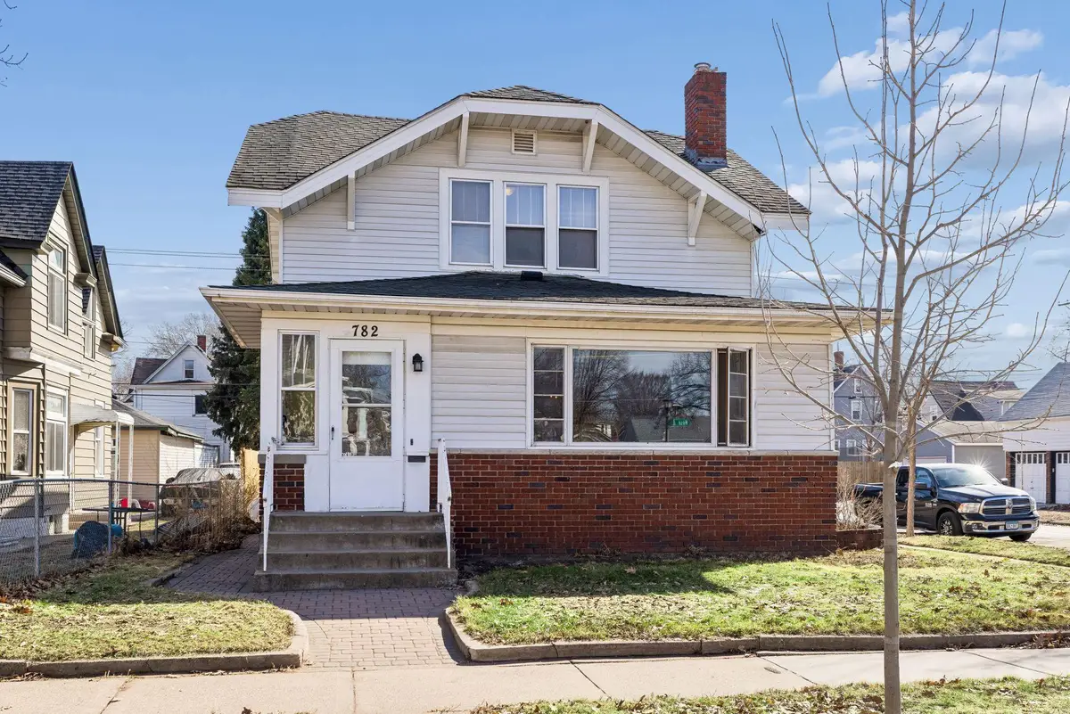 782 Rose Avenue E, Saint Paul, MN 55106 - #1