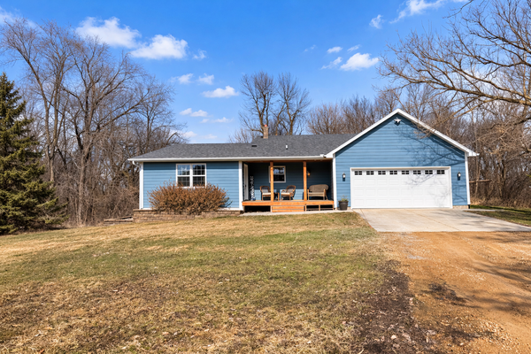 14680 County Road 32, Mayer, MN 55360