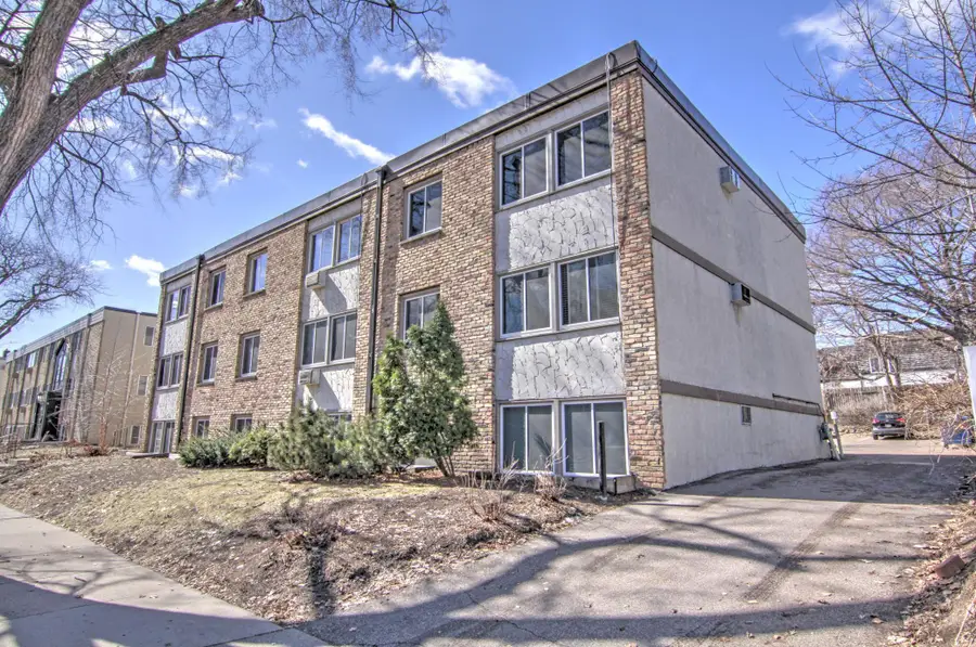 2212 Aldrich Avenue S #106, Minneapolis, MN 55405 - #2