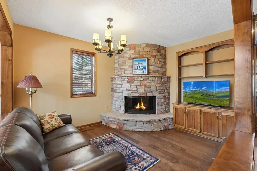 6175 Heather Place Ne, Fridley, MN 55432 - #3