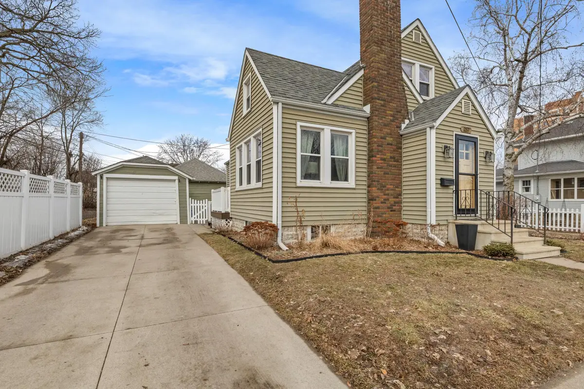 257 Market Street, Winona, MN 55987 - #1