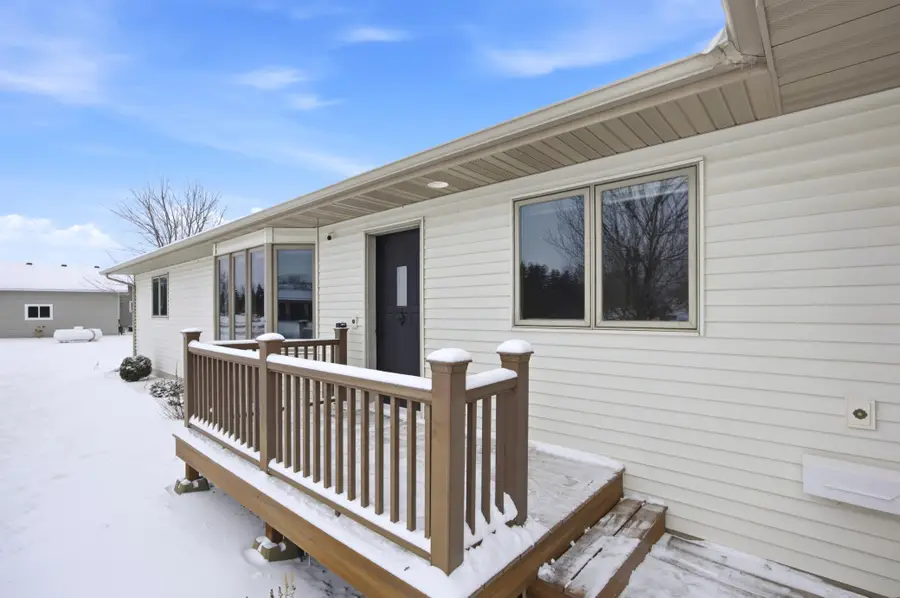 1106 Lincoln Street, Lisbon, ND 58054 - #3