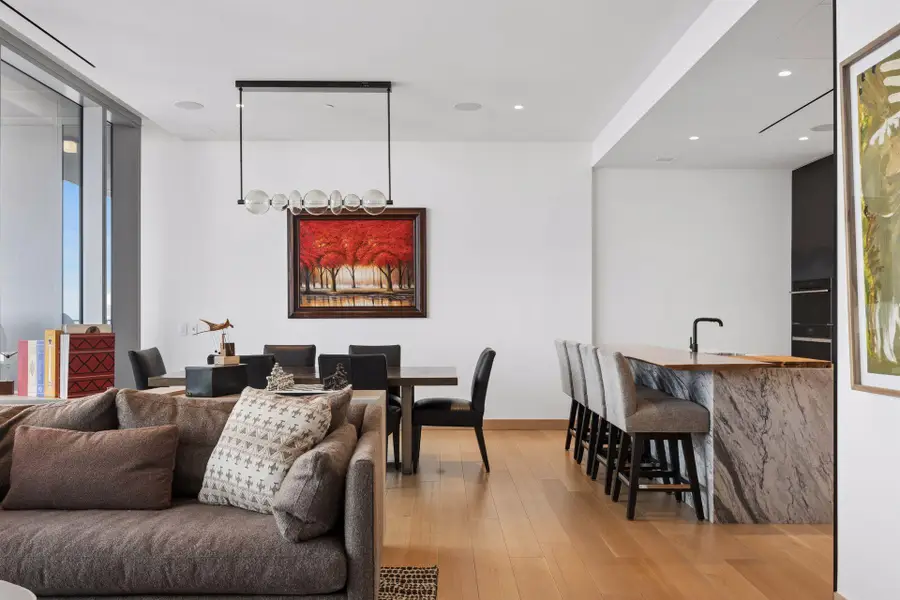 255 Hennepin Avenue #3201, Minneapolis, MN 55408 - #3