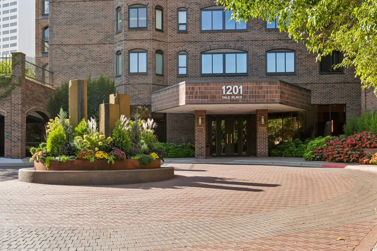 1201 Yale Place #1407, Minneapolis, MN 55403 - #1