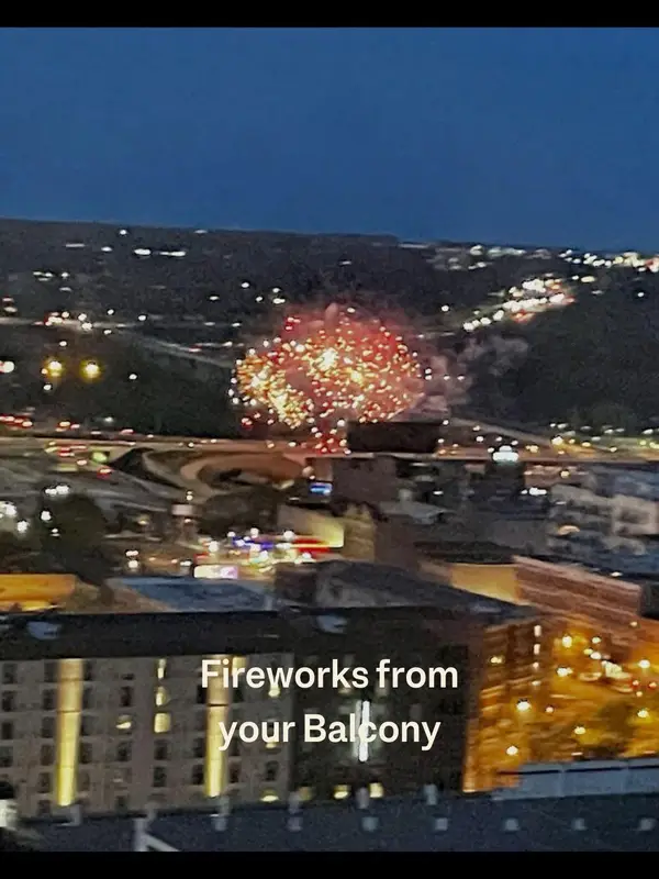 78 10th Street E #2807, Saint Paul, MN 55101