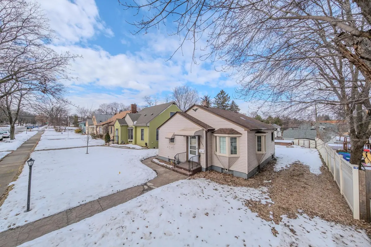 1223 Mclean Avenue, Saint Paul, MN 55106 - #1