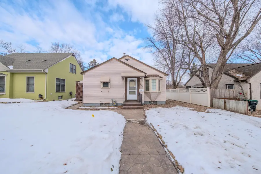 1223 Mclean Avenue, Saint Paul, MN 55106 - #3