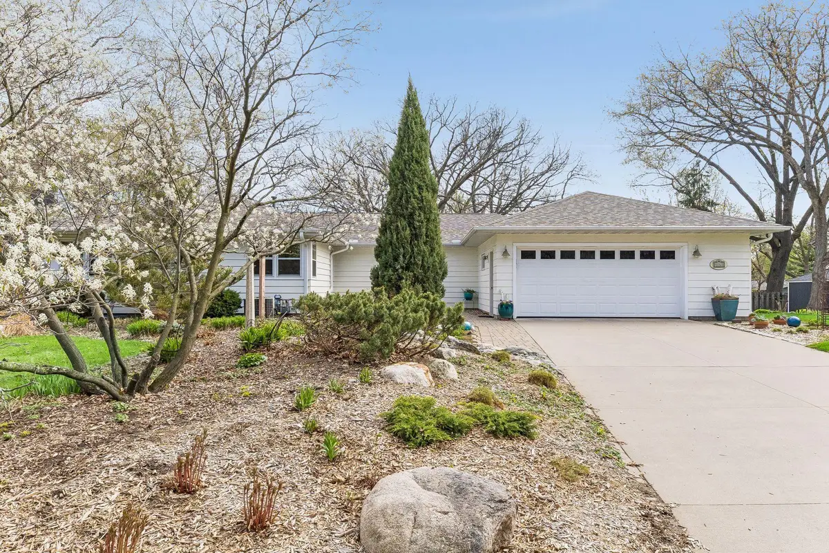 4860 Woodridge Court, Minnetonka, MN 55345 - #1