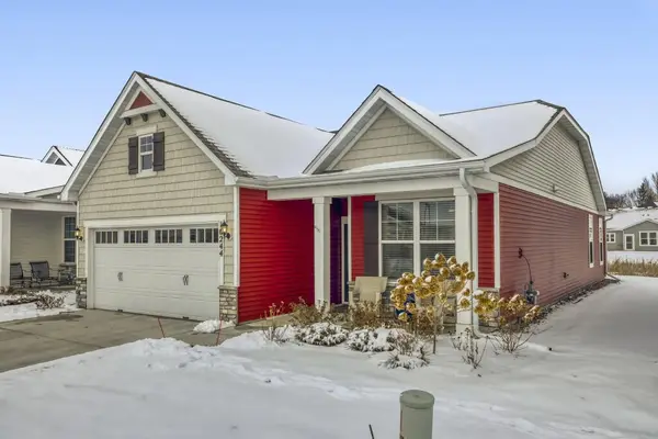 10244 Ironwood Lane, Rogers, MN 55374