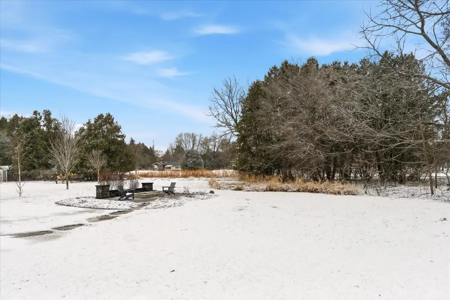 3721 Strawberry Lane, Chanhassen, MN 55331 - #3