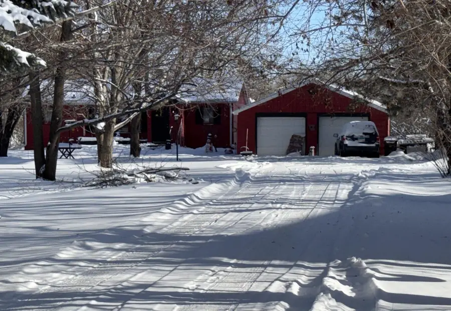 201 Beechwood Avenue N, Braham, MN 55006 - #2