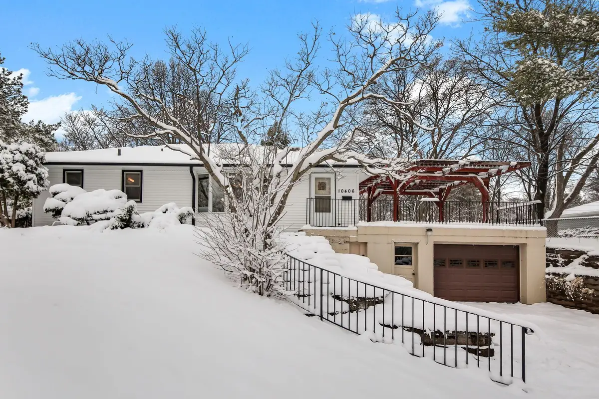 10406 Harriet Avenue S, Bloomington, MN 55420 - #1