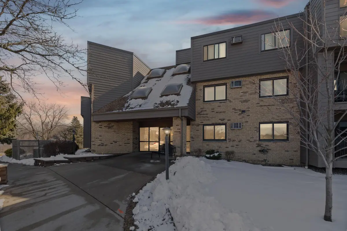 1000 41st Avenue Ne #306, Columbia Heights, MN 55421 - #1