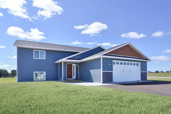 402 Norway Court, Staples, MN 56479