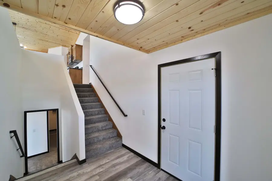 402 Norway Court, Staples, MN 56479 - #3