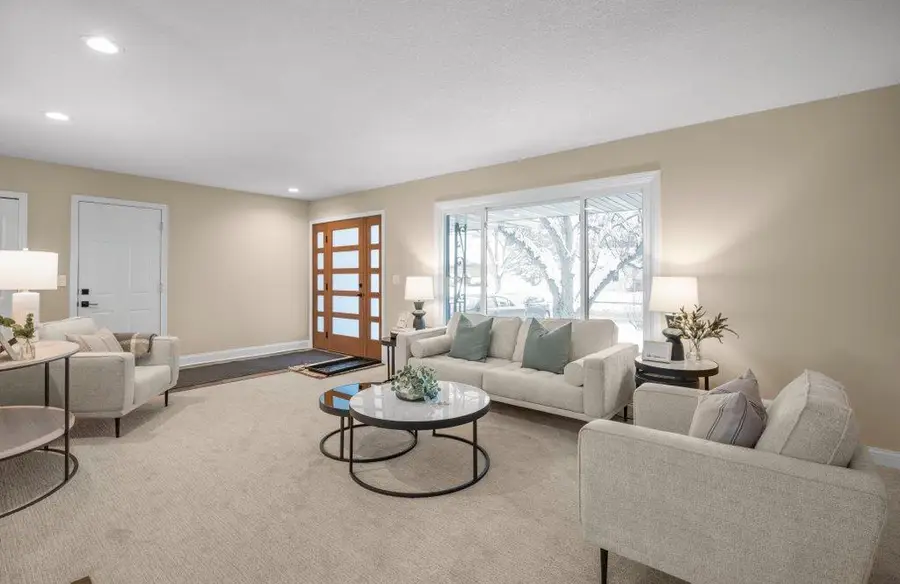 7700 Laurel Avenue, Golden Valley, MN 55426 - #2