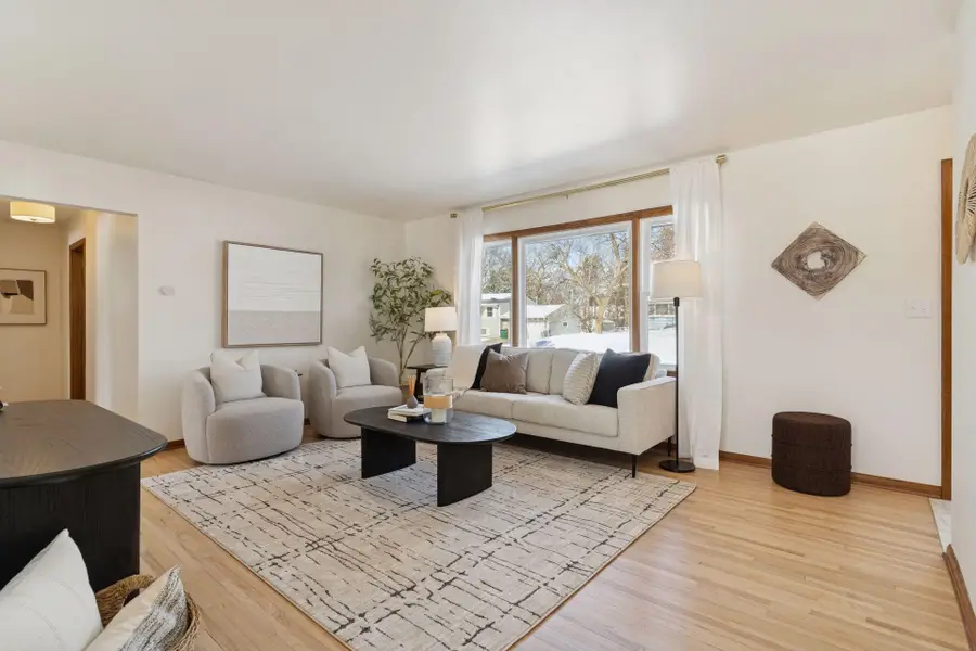 13413 Arthur Street W, Minnetonka, MN 55305 - #2