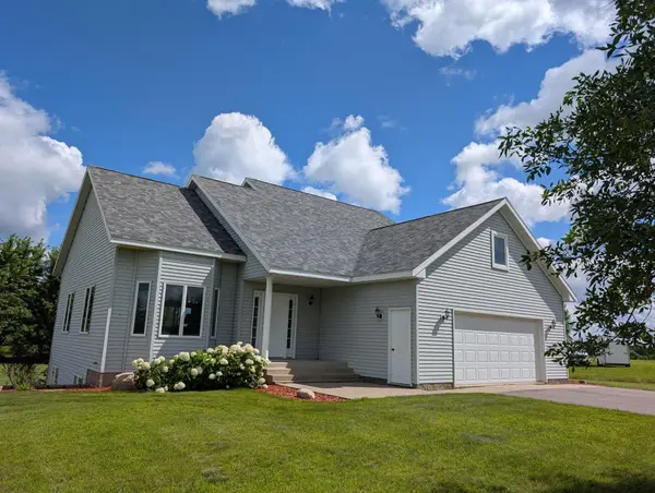 505 Walnut Avenue, Holdingford, MN 56340