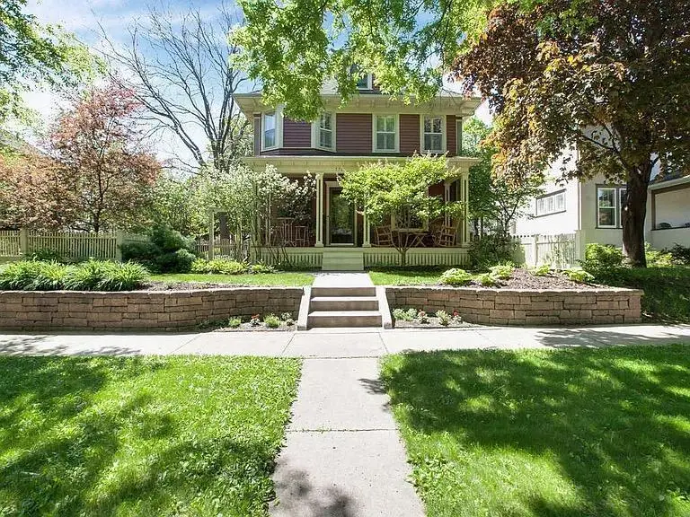 770 Ashland Avenue, Saint Paul, MN 55104 - #1