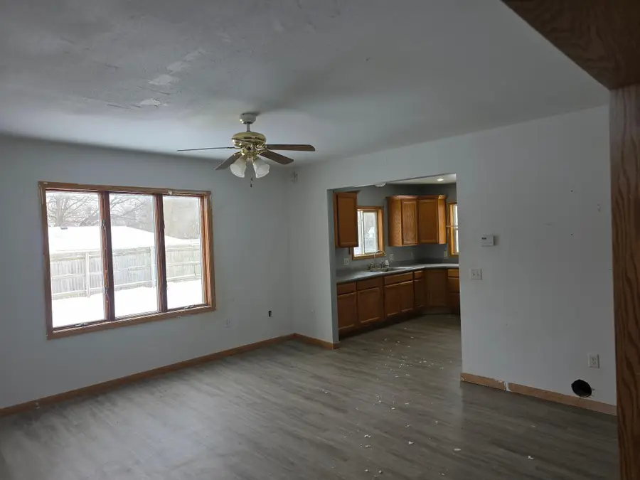 430 N Valley Drive, Morton, MN 56270 - #3