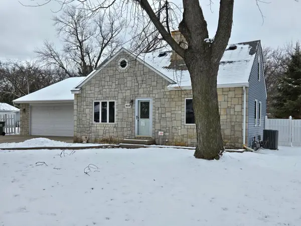 9016 Jackson Avenue, Circle Pines, MN 55014