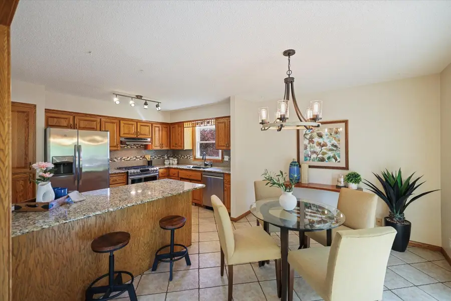 10365 Buckingham Drive, Eden Prairie, MN 55347 - #2