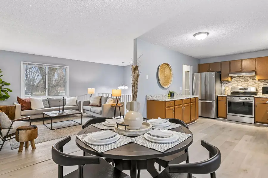 7852 Rimbley Road, Woodbury, MN 55125 - #3