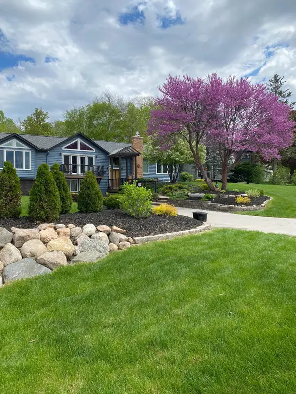 10920 32nd Avenue N, Plymouth, MN 55441