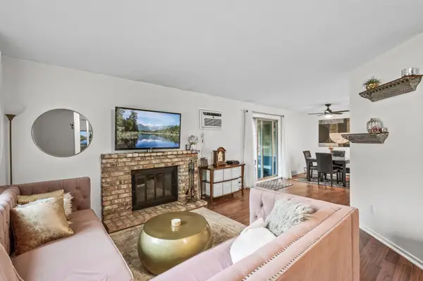 2220 Ridge Drive #16, Saint Louis Park, MN 55416