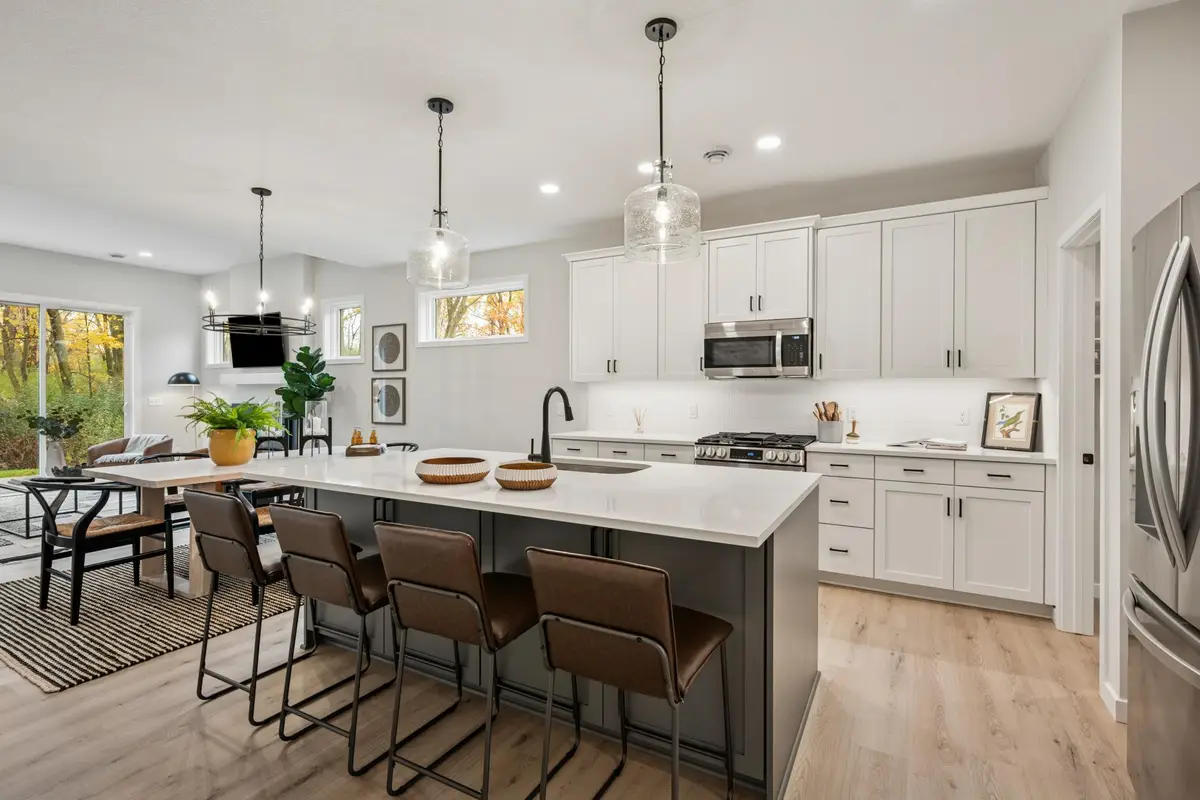 19124 Cloverleaf Way, Farmington, MN 55024 - #1