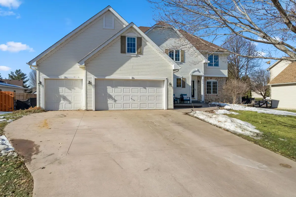 8674 Jody Circle S, Cottage Grove, MN 55016 - #1