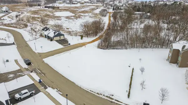 4708 Towns Edge Road, Saint Bonifacius, MN 55375