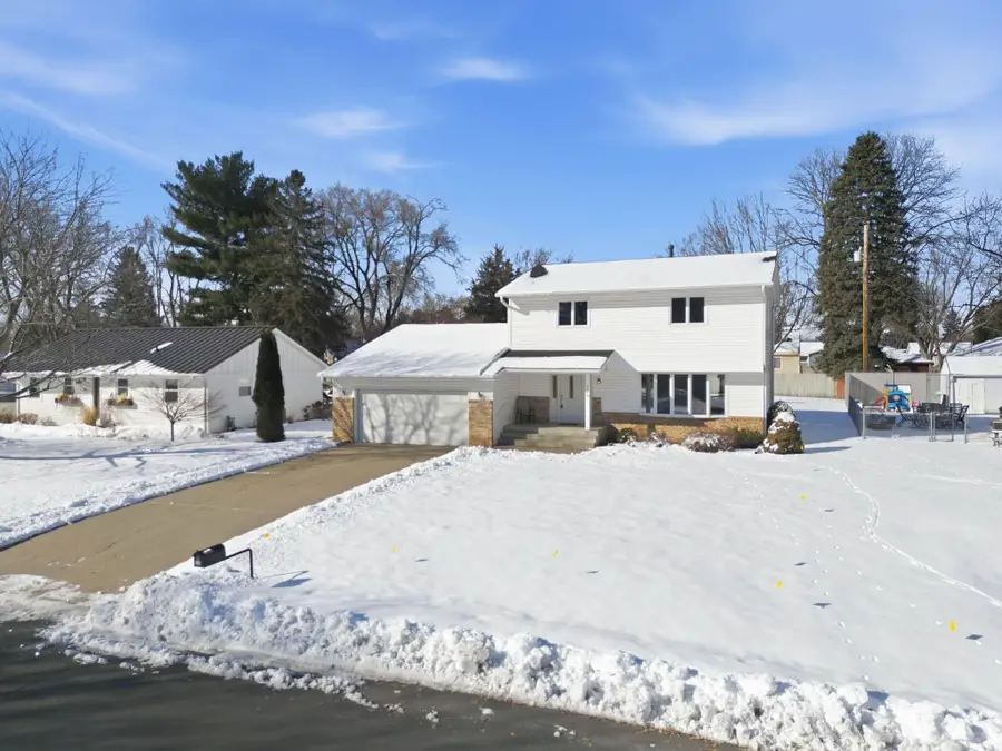 220 3rd Avenue Se, New Brighton, MN 55112 - #2