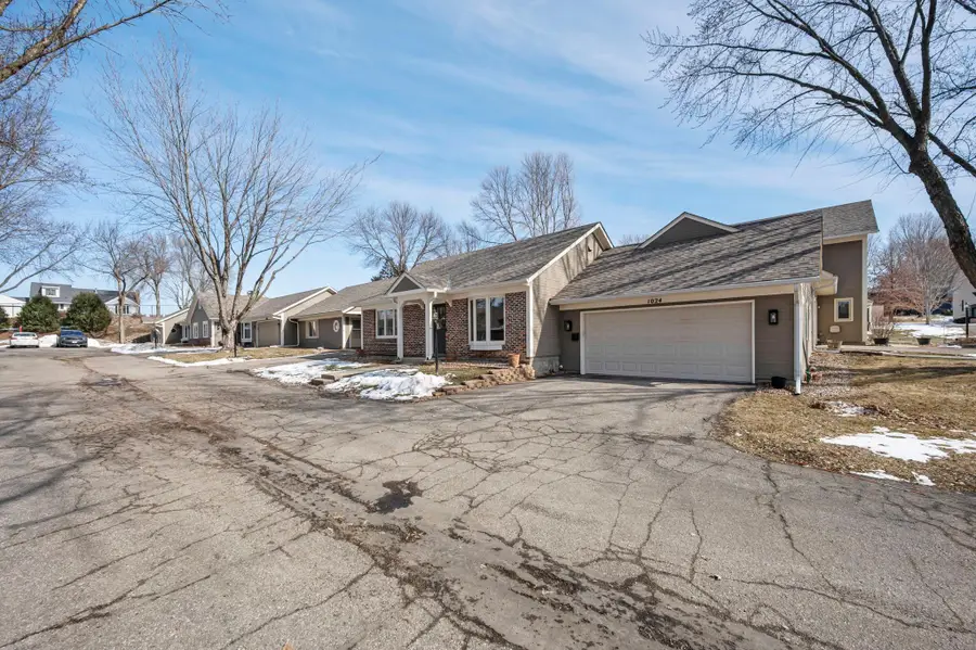 1024 Fox Run Road, Waconia, MN 55387 - #2