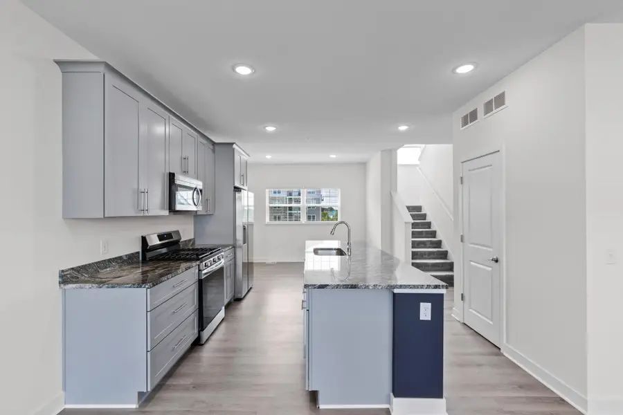 3159 Clover Ridge Drive, Chaska, MN 55318 - #3