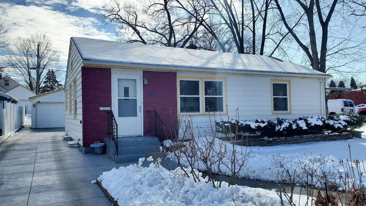 2156 Bush Avenue E, Saint Paul, MN 55119 - #1