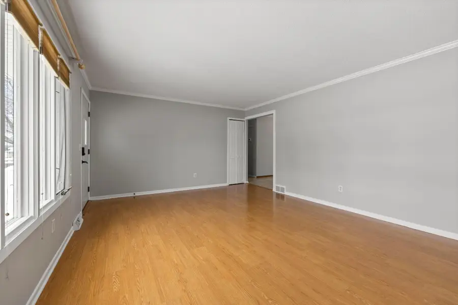 951 Swift Street S, Shakopee, MN 55379 - #3