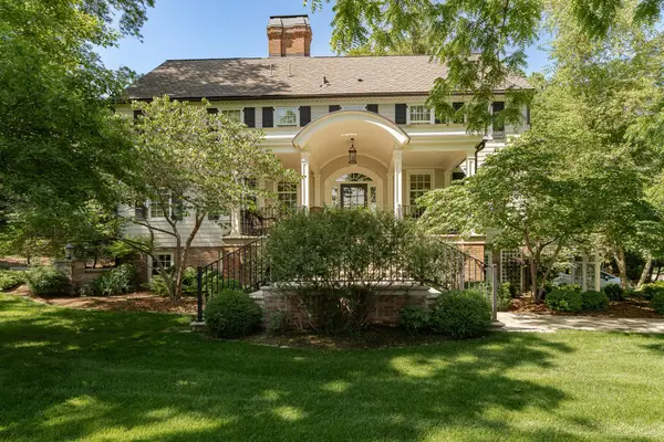 821 8th Avenue Sw, Rochester, MN 55902