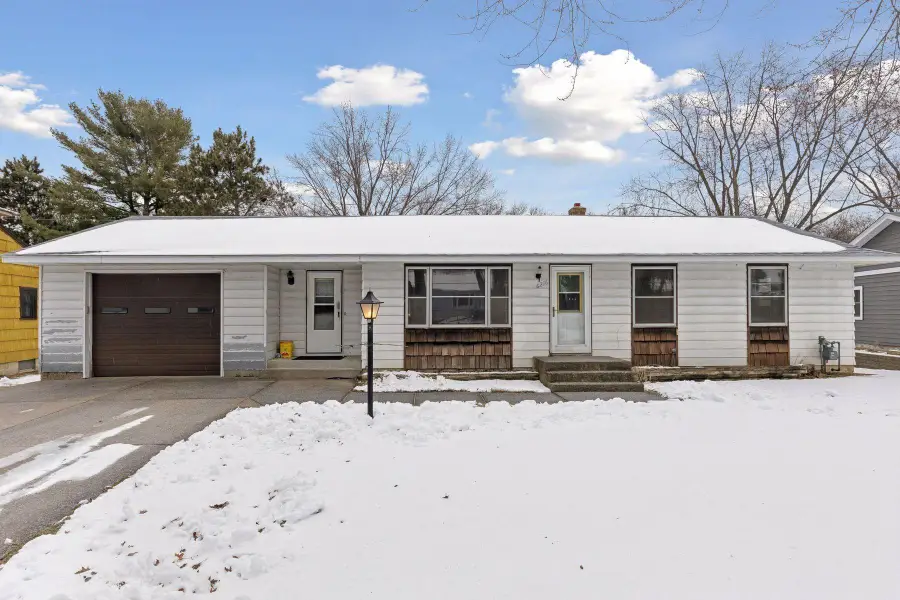 6216 Ridge Drive, Woodbury, MN 55125 - #2