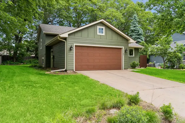 1165 Ravenswood Street, Shoreview, MN 55126
