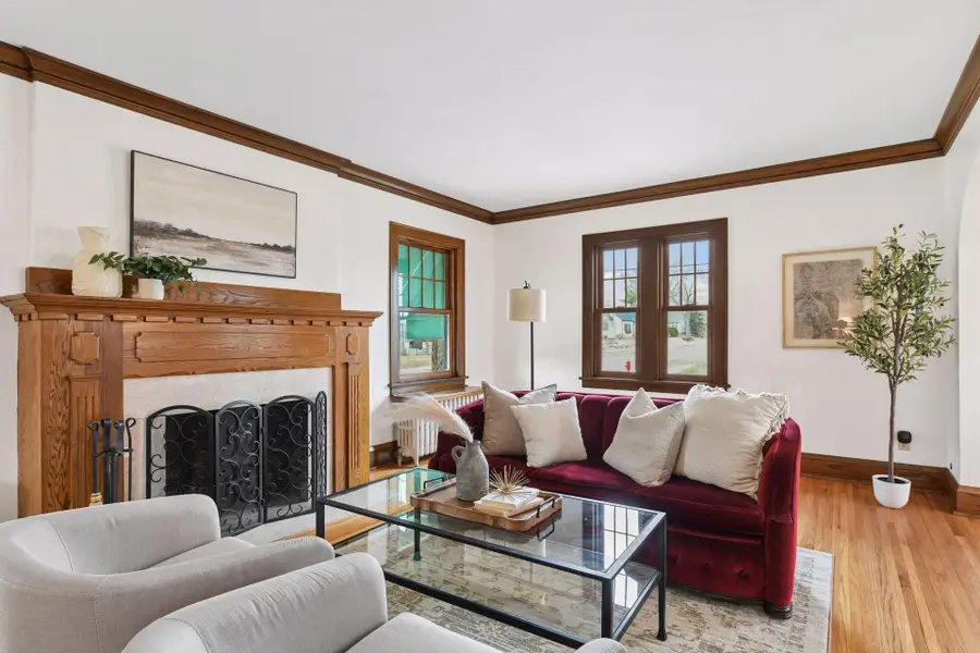 45 15th Avenue N, Hopkins, MN 55343 - #2