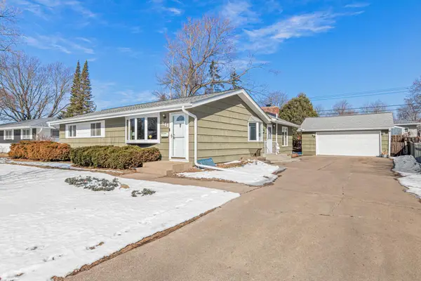 841 Pandora Drive Ne, Fridley, MN 55432