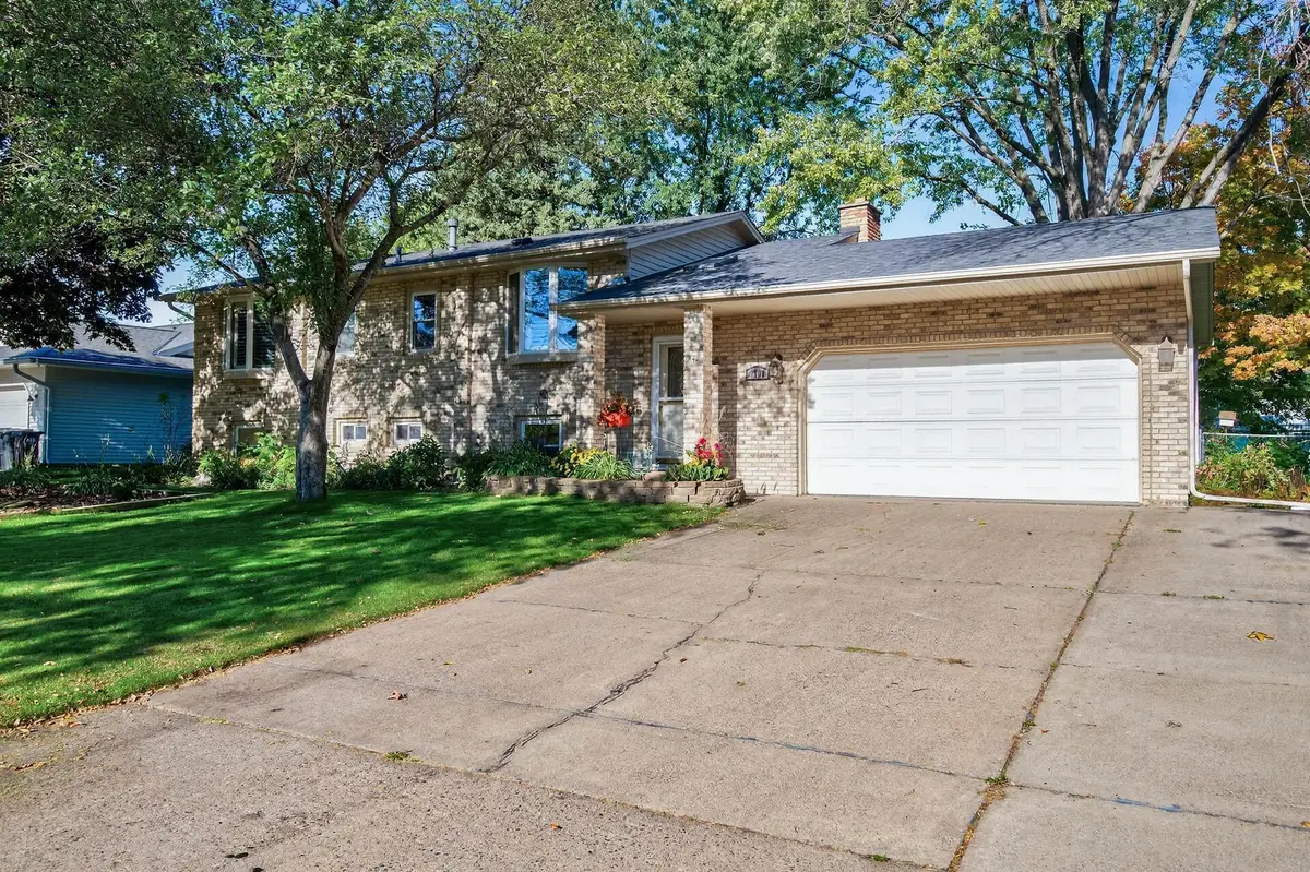 2701 107th Avenue Nw, Coon Rapids, MN 55433 - #1