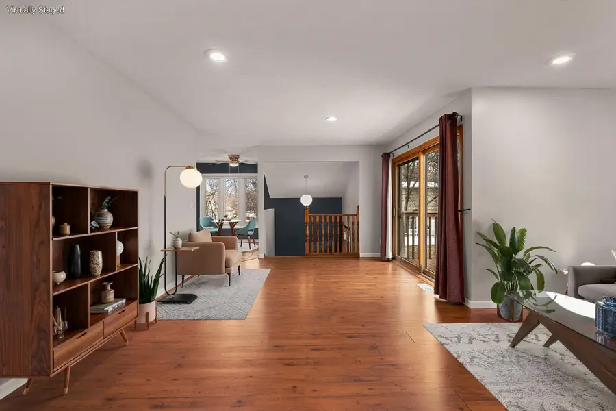 250 Cambria Court, Woodbury, MN 55125 - #2