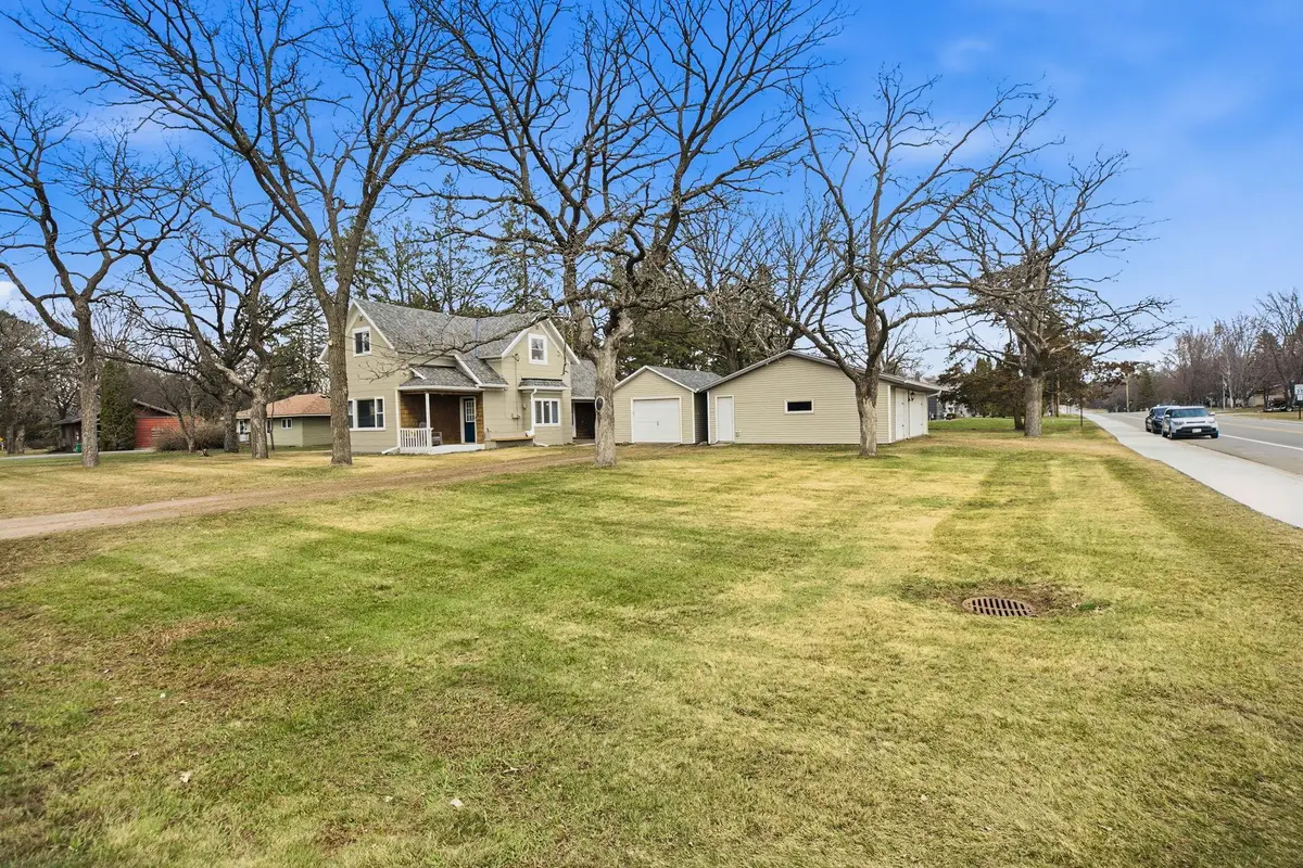 724 E Centre Street, Royalton, MN 56373 - #1