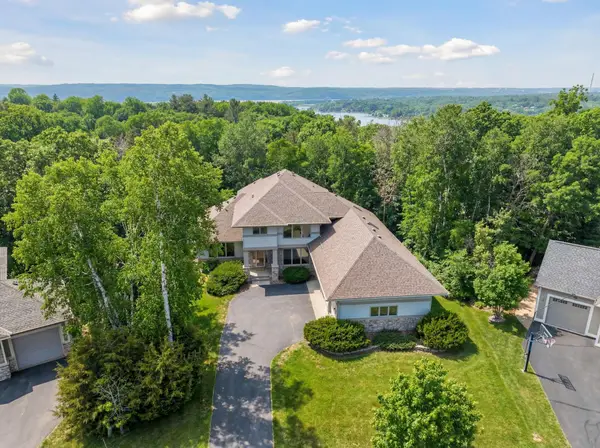 1113 Juniper Way, Hudson, WI 54016