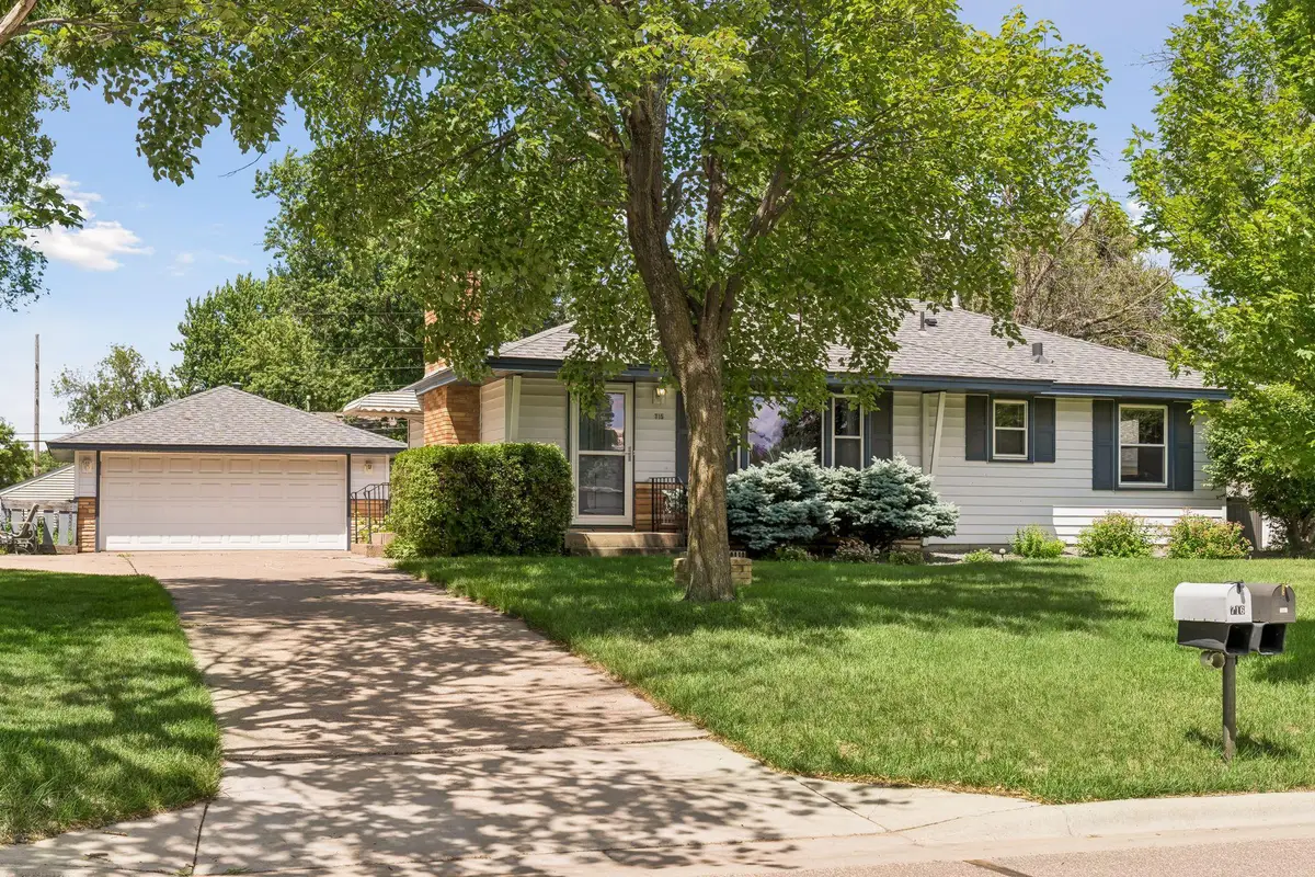 715 108th Lane Nw, Coon Rapids, MN 55448 - #1